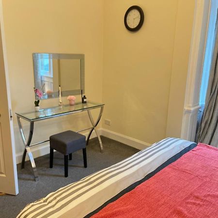 Royal Mile Mansions 2 Bedroom - Edinburgh City Centre Luaran gambar