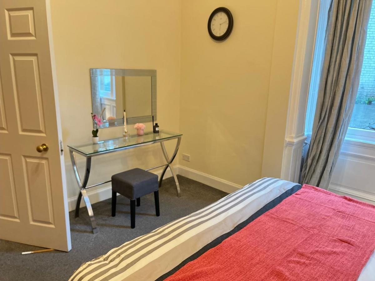 Royal Mile Mansions 2 Bedroom - Edinburgh City Centre Luaran gambar